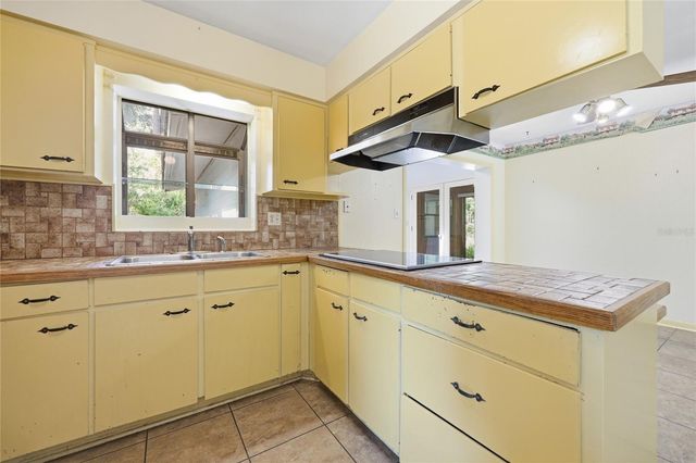 4130 NW 19TH PLACE, Gainesville, FL 32605