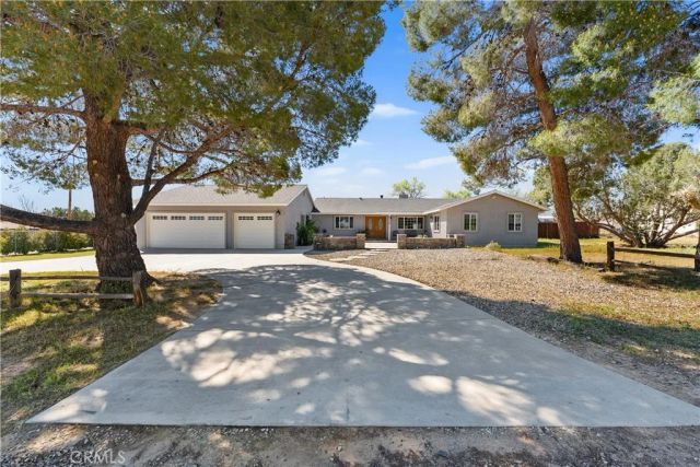 4710 W Avenue K10, Lancaster, CA 93536