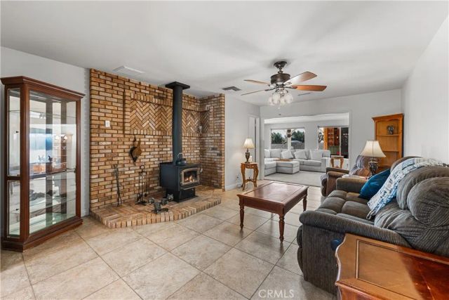 4710 W Avenue K10, Lancaster, CA 93536