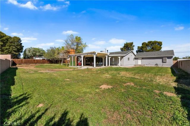 4710 W Avenue K10, Lancaster, CA 93536