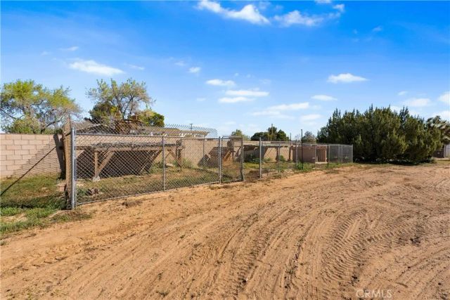 4710 W Avenue K10, Lancaster, CA 93536