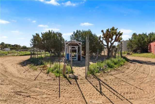 4710 W Avenue K10, Lancaster, CA 93536