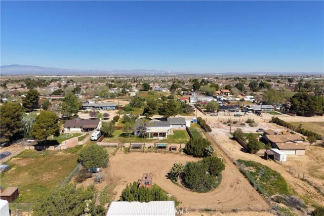 4710 W Avenue K10, Lancaster, CA 93536