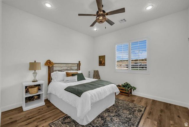 1398 E DELLCORERO DR, St. George, UT 84770