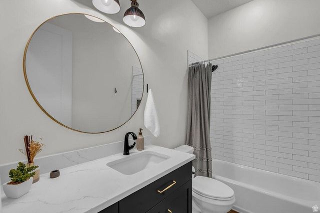 1398 E DELLCORERO DR, St. George, UT 84770