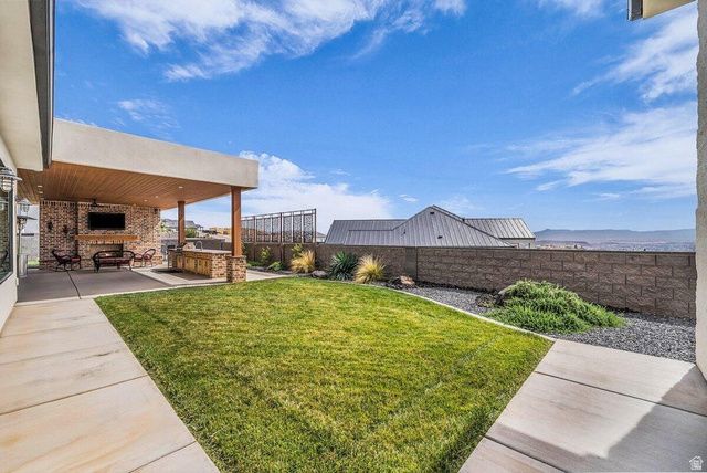 1398 E DELLCORERO DR, St. George, UT 84770