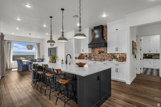 1398 E DELLCORERO DR, St. George, UT 84770