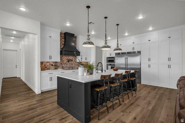 1398 E DELLCORERO DR, St. George, UT 84770