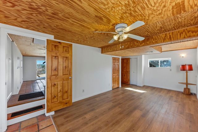 729A Nomad DR, Spicewood, TX 78669