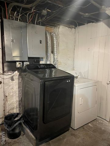 3700 Osceola Street, St Louis, MO 63116