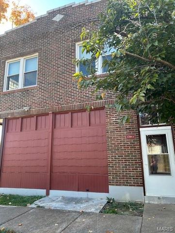 3700 Osceola Street, St Louis, MO 63116