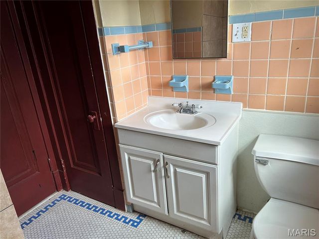 3700 Osceola Street, St Louis, MO 63116