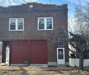 3700 Osceola Street, St Louis, MO 63116