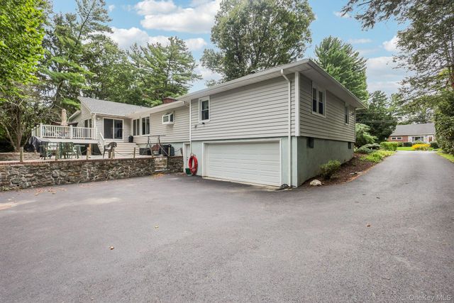 540 Hilltop Road, Yorktown Heights, NY 10598