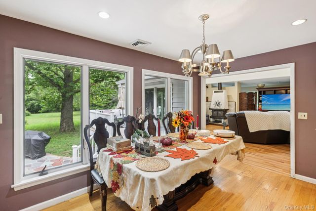 540 Hilltop Road, Yorktown Heights, NY 10598