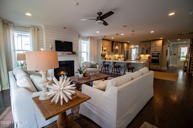 9095 Devaun Park Boulevard SW, Calabash, NC 28467