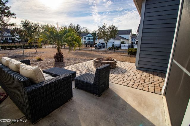 9095 Devaun Park Boulevard SW, Calabash, NC 28467