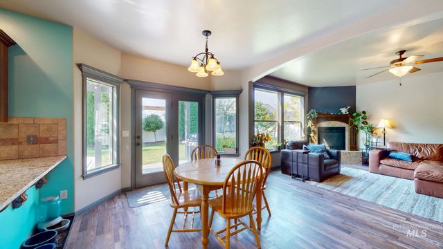 1031 Park Ave, Kimberly, ID 83341