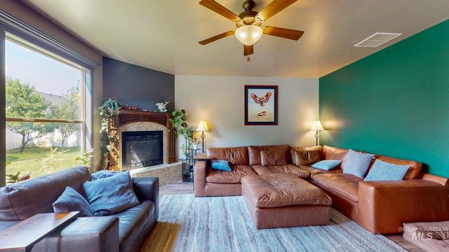 1031 Park Ave, Kimberly, ID 83341