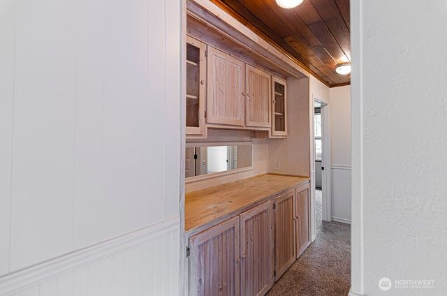 17631 Old Barn Road SE, Yelm, WA 98597