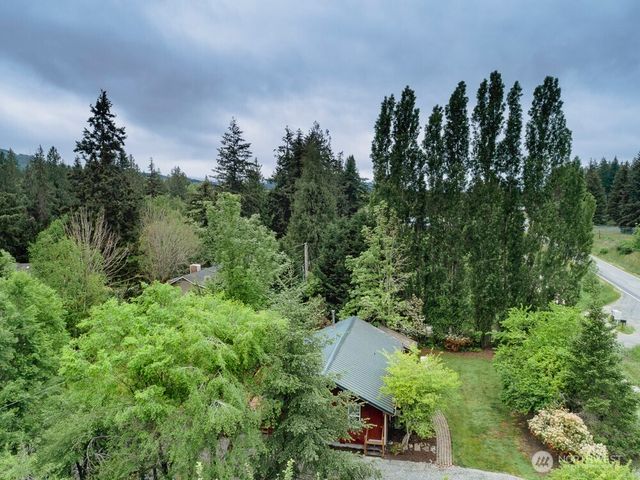 17631 Old Barn Road SE, Yelm, WA 98597