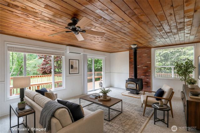 17631 Old Barn Road SE, Yelm, WA 98597