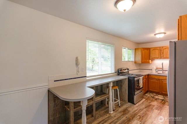 17631 Old Barn Road SE, Yelm, WA 98597
