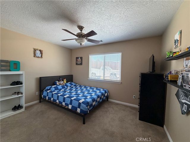16307 Sholic, Victorville, CA 92395