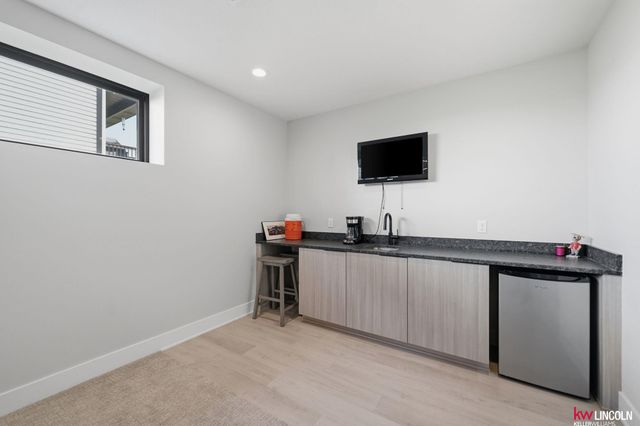 740 W Panorama Road, Lincoln, NE 68523