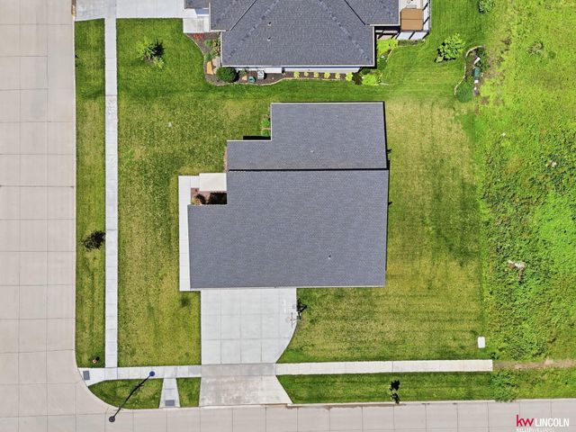 740 W Panorama Road, Lincoln, NE 68523