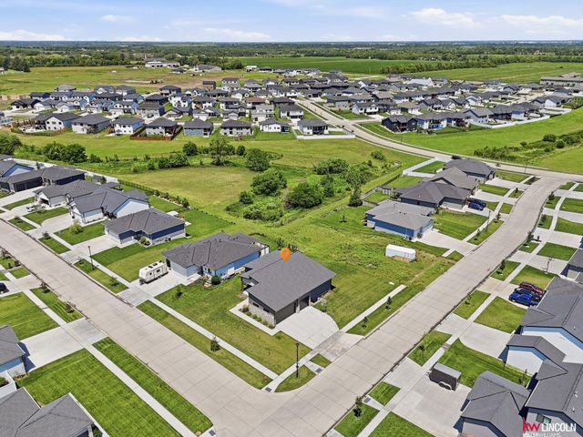 740 W Panorama Road, Lincoln, NE 68523