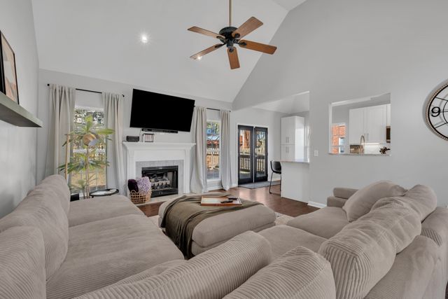 2015 Woods Run, Mount Juliet, TN 37122