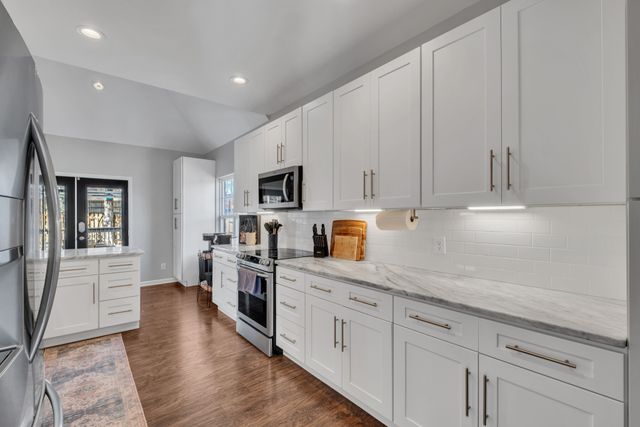 2015 Woods Run, Mount Juliet, TN 37122