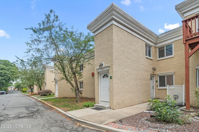 19 Lake Avenue, 6A, East Brunswick, NJ 08816