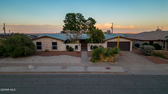 9002 RANCICH Street, El Paso, TX 79904