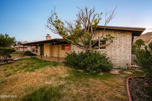 9002 RANCICH Street, El Paso, TX 79904