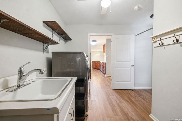 5606 Oolooteka, San Antonio, TX 78218