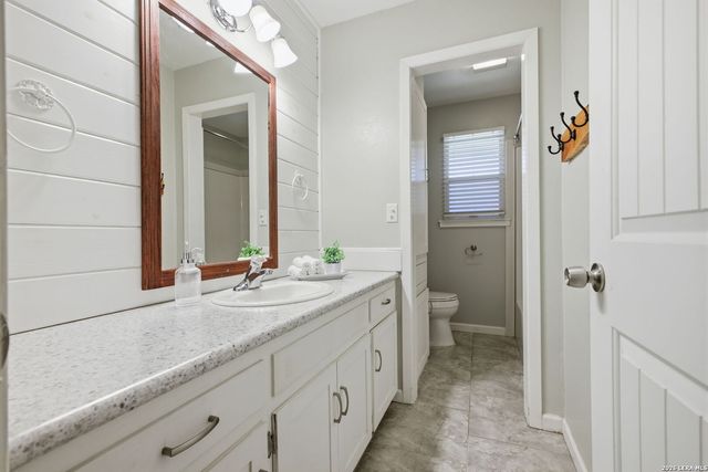 5606 Oolooteka, San Antonio, TX 78218