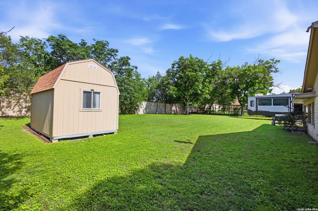 5606 Oolooteka, San Antonio, TX 78218