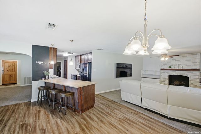 5606 Oolooteka, San Antonio, TX 78218