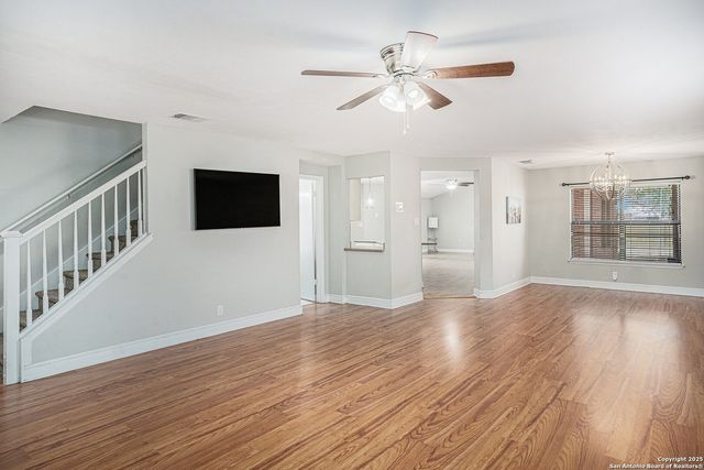 6322 Regency Mnr, San Antonio, TX 78249