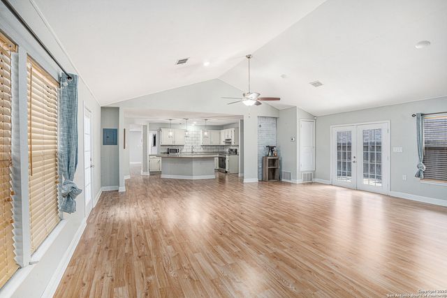 6322 Regency Mnr, San Antonio, TX 78249