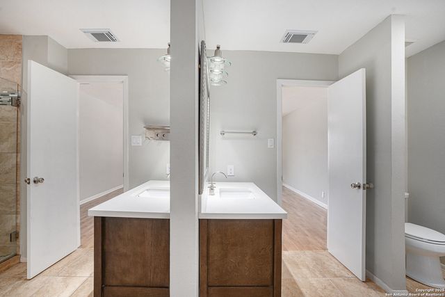 6322 Regency Mnr, San Antonio, TX 78249