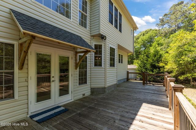 102 Shady Path, Swansboro, NC 28584