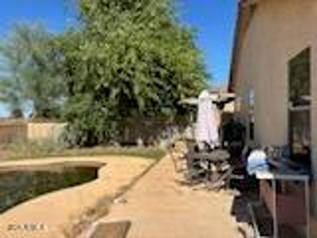 1338 E PEDRO Road, Phoenix, AZ 85042