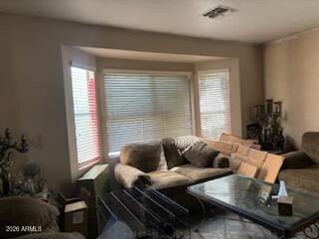 1338 E PEDRO Road, Phoenix, AZ 85042