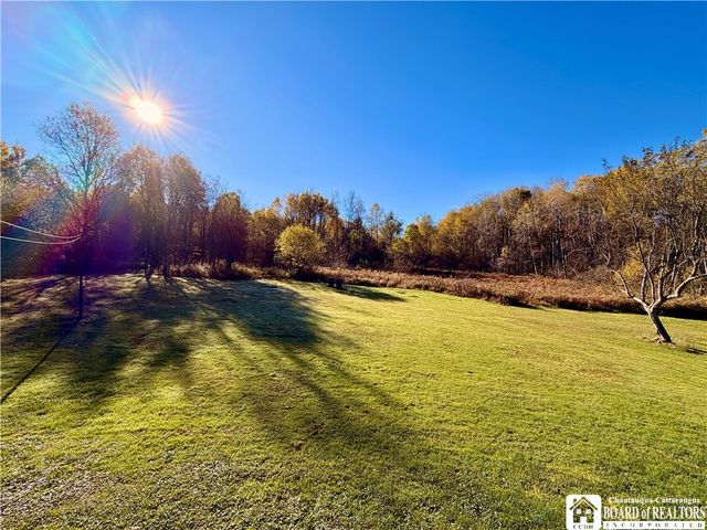 4279 Northrup Road, Busti, NY 14701