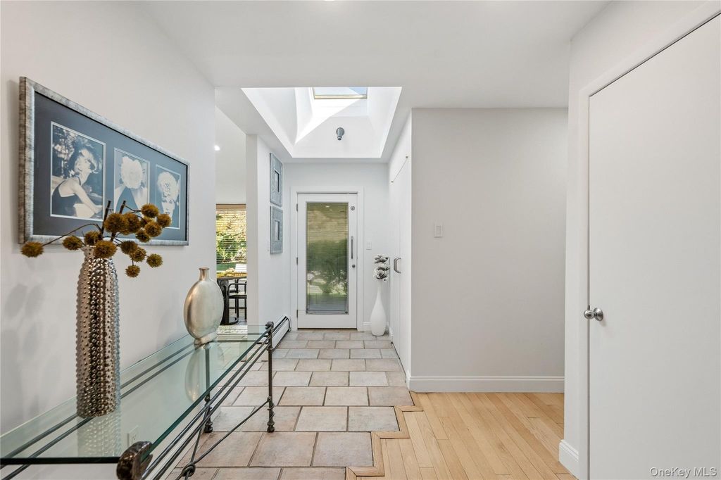 134 Maytime Drive, Jericho, NY 11753 — photo 3