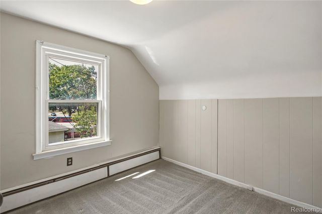 25433 McDonald Street, Dearborn Heights, MI 48125