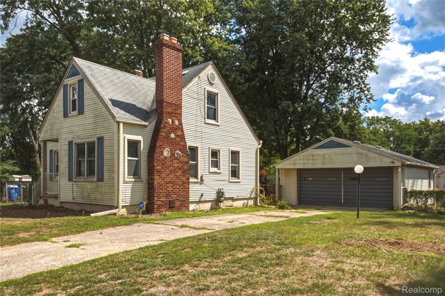 25433 McDonald Street, Dearborn Heights, MI 48125